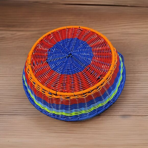 Outdoor Chip and Dip Set Woven Rainbow Coated Multicolor Basket White Ceramic - Picture 4 of 4